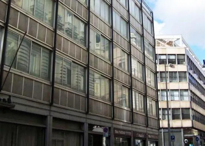Hotel Commodore